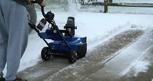 Snow Joe Hybrid snow blower